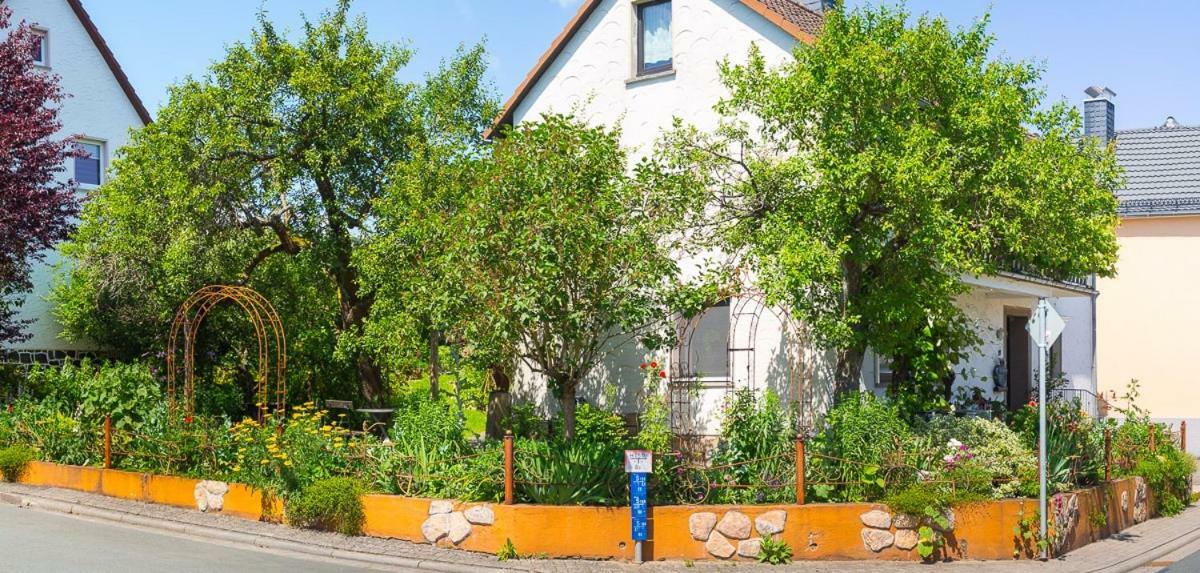 Apartamento Auszeit Flair Der Provence Hausen  Exterior foto